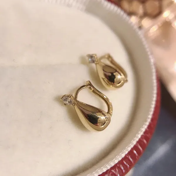 Gold_Waterdrop_Earrings_For_Women